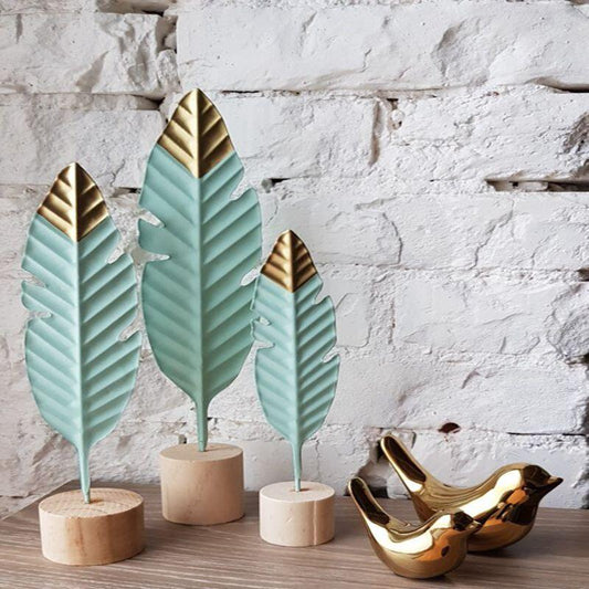 Modern Feather Wooden Decorations Simple Miniature Figurines for Living Room Table Office Home Decoration Accessories